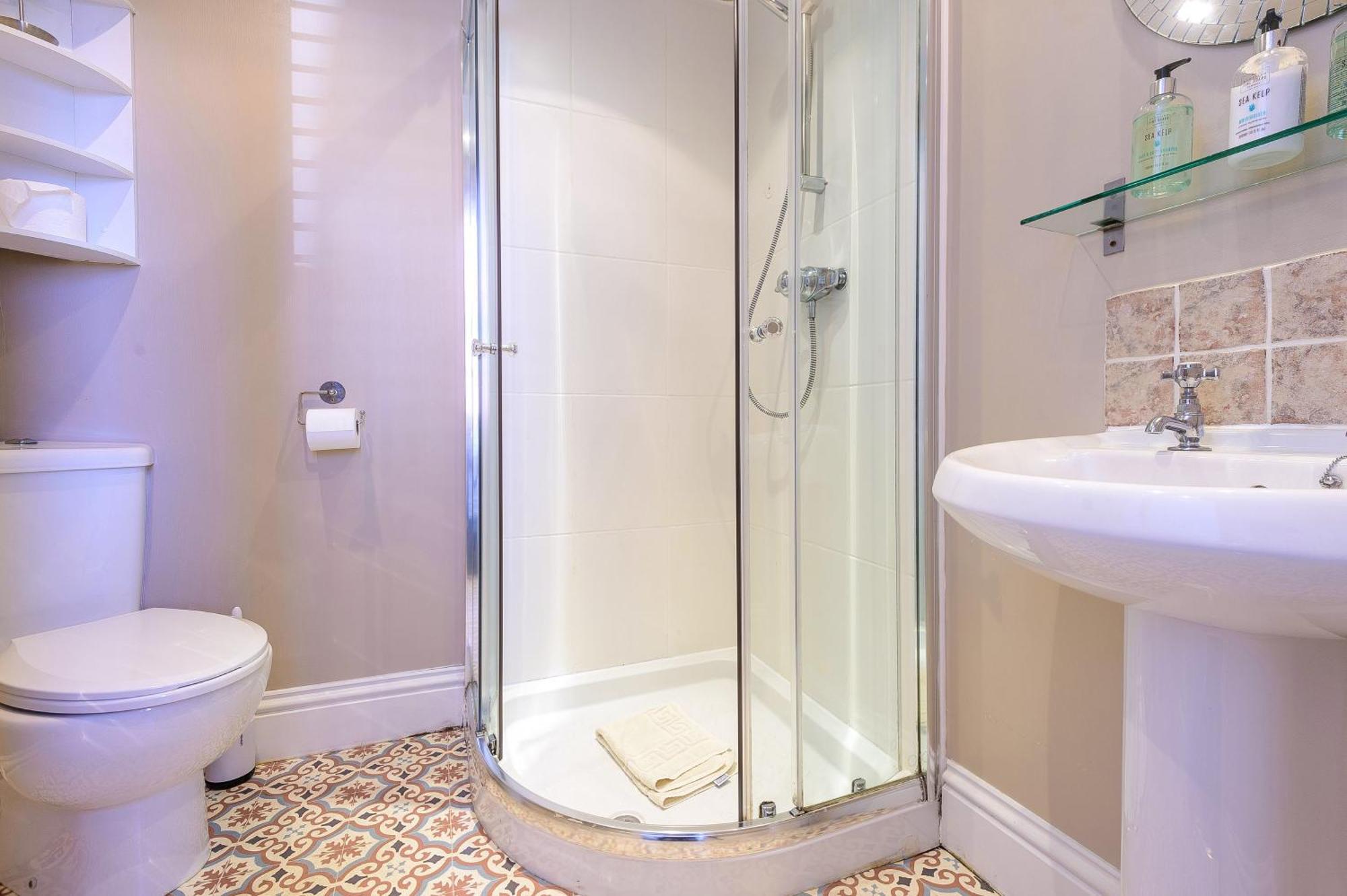 Hillcrest Whitby Bed & Breakfast Ngoại thất bức ảnh