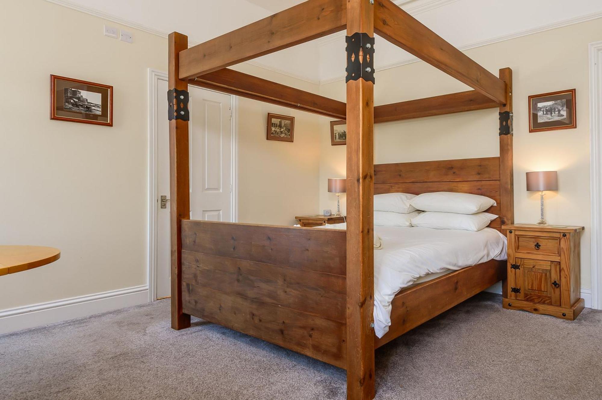 Hillcrest Whitby Bed & Breakfast Ngoại thất bức ảnh